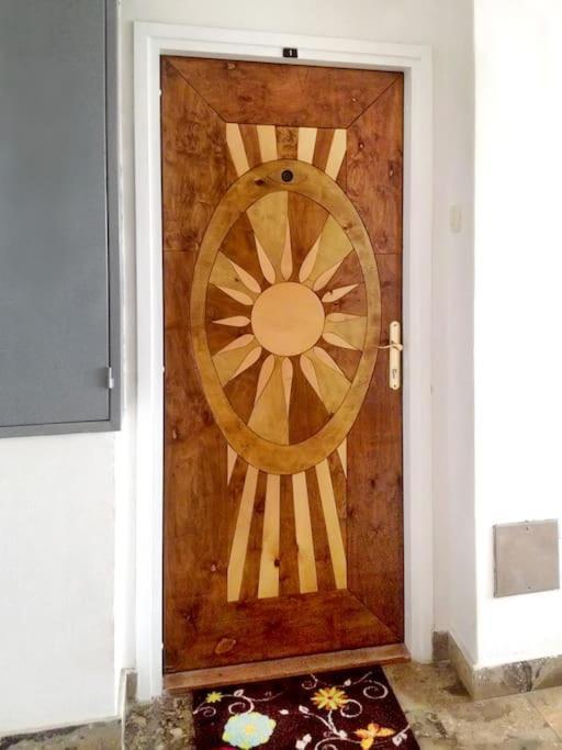 Studio Apartment One Sun לובראן מראה חיצוני תמונה